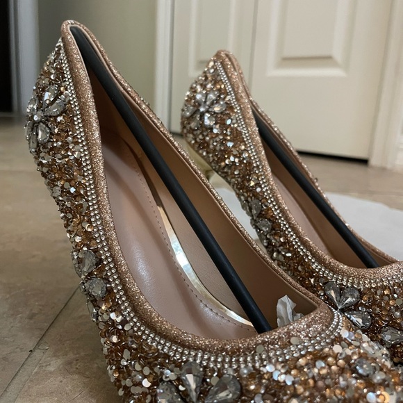 Embellished Crystal Pointed Toe Pumps in Champagne - Picture 5 of 8